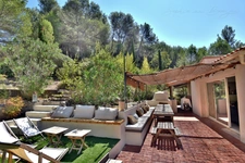 Propriete à vendre au sud d'AIX EN PROVENCE (13), 230 m2 sur 4 000 m2, 6 chambres, garage, piscine, jacuzzis, sauna