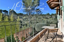 House for sale within walking distance of Bouc-Bel-Air village (13), nature views, 160 m2, 5 bedrooms, pool, 500 m2 garden, basement