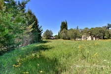 Land for sale EGUILLES (13), 2,800 sqm serviced, to build 1 or 2 houses