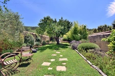 350 sqm 19TH CENTURY STONE-BUILT VILLAGE HOUSE for sale, 7 bedrooms, garden, swimming pool, garage, near LOURMARIN