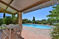 *** UNDER COMPROMISE *** Dpt Var (83), for sale SANARY SUR MER - VILLA OF 175 m² ON 1,400 m² - PANORAMIC VIEW - SWIMMING POOL