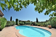 *** UNDER COMPROMISE *** Dpt Var (83), for sale SANARY SUR MER - VILLA OF 175 m² ON 1,400 m² - PANORAMIC VIEW - SWIMMING POOL