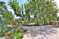 Apartment for sale, 5 rooms, AIX EN PROVENCE (13) - 118 m², 3 bedrooms, private garden, in a 5,000 m² park