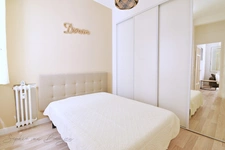 Renovated apartment for sale in Marseille 7th arrondissement (13), 3 rooms, 40 m², 50 m from the Catalans beach