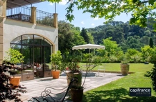 Dpt Bouches du Rhône (13), for sale AIX EN PROVENCE 17th century, 300 sqm Bastide on 1,800 sqm
