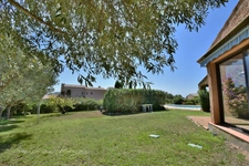 *** UNDER COMPROMISE *** Dpt Var (83), for sale SANARY SUR MER - VILLA OF 175 m² ON 1,400 m² - PANORAMIC VIEW - SWIMMING POOL