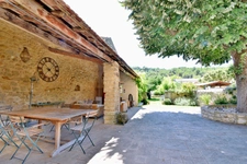 350 sqm 19TH CENTURY STONE-BUILT VILLAGE HOUSE for sale, 7 bedrooms, garden, swimming pool, garage, near LOURMARIN
