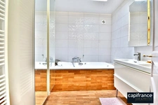 Dpt Bouches du Rhône (13), for sale AIX EN PROVENCE 17th century, 300 sqm Bastide on 1,800 sqm