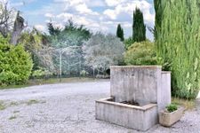 House for sale 11 rooms AIX EN PROVENCE (13), 255 sqm on 5,000 sqm, 5 bedrooms, 3 offices, swimming pool