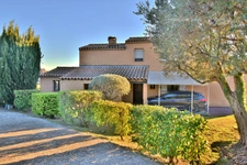 *** UNDER COMPROMISE *** Dpt Var (83), for sale SANARY SUR MER - VILLA OF 175 m² ON 1,400 m² - PANORAMIC VIEW - SWIMMING POOL