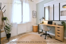 Renovated apartment for sale in Marseille 7th arrondissement (13), 3 rooms, 40 m², 50 m from the Catalans beach