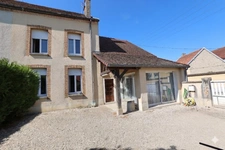 Maison à vendre 6 pièces  avec jardin 3 chambres + bureau TAUXIERES MUTRY (51)