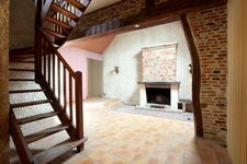 Murs libres d'un LOCAL COMMERCIAL à vendre centre ville rue Eugène LEDUC à LAON (02)