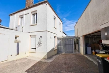 Maison à vendre 6 pièces LE MESNIL SUR OGER (51)
