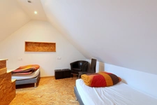 Dpt Marne (51), à vendre BISSEUIL Un ensemble de 4 gîtes en excellent état dont 12 chambres. Avec terrain et petite salle.