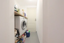 Dpt Marne (51), à vendre BISSEUIL Un ensemble de 4 gîtes en excellent état dont 12 chambres. Avec terrain et petite salle.