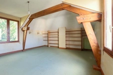 Maison de 144 m² à vendre. 8 pièces dont 5 chambres située coteaux est d'EPERNAY (51)