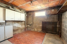 Maison de 144 m² à vendre. 8 pièces dont 5 chambres située coteaux est d'EPERNAY (51)