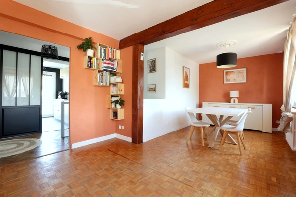 Maison à vendre 6 pièces avec garage en sous sol et jardin plat SAINT MARTIN SUR LE PRE (51)