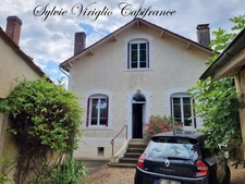 Maison de ville 100 m² - BERGERAC (24) - 2 chambres - Véranda - Terrain 313 m² - Garage et atelier