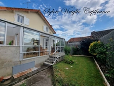 Maison de ville 100 m² - BERGERAC (24) - 2 chambres - Véranda - Terrain 313 m² - Garage et atelier