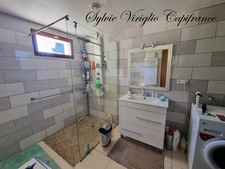 Maison de plain-pied - 5 pièces - 3 chambres - SAINT PIERRE D'EYRAUD (24) - Terrain 35251 m²
