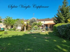 Maison de plain-pied - 5 pièces - 3 chambres - SAINT PIERRE D'EYRAUD (24) - Terrain 35251 m²