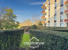Appartement plain-pied en centre-ville, dans une résidence sécurisée 