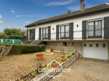 Maison 6 pièces avec jardin proche centre-ville