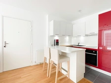Colombes, 2 pièces à louer meublé, avec terrasse