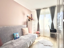 3 pièces avec balcon et parking, Val Notre Dame
