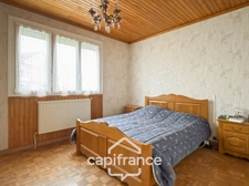 Maison 6 pièces avec jardin proche centre-ville