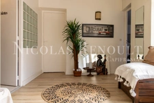 Loft avec terrasse, proche du centre-ville