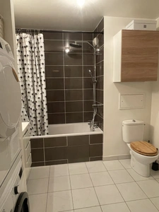 Appartement 3 pièces meublé avec balcon, proche T2