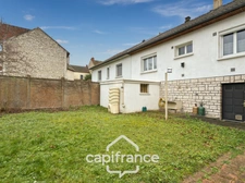 Maison 6 pièces avec jardin proche centre-ville