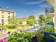 3 pièces avec balcon et parking, Val Notre Dame