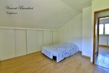 PROPRIÉTÉ DE CHARME D'ENVIRON 208 m² AVEC PARC ARBORÉ, PISCINE COUVERTE ET T2 INDÉPENDANT – ARENTHON (74800)