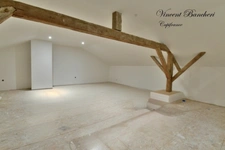 Maison rénovée à vendre 4 pièces SCIENTRIER (74)-3 chambres- Combles aménageables- Jardin et stationnement