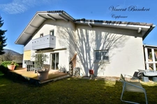 Maison familiale d'environ 160 m² avec piscine, 5 chambres et terrain de plus de 1160 m² au cœur d'un secteur prisé de Reignier