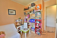 Appartement à vendre 4 pièces GAILLARD (74) avec garage, cave et balcon d’angle