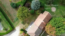 PERS-JUSSY, Maison des années 60 avec beau potentiel dans un environnement calme et champêtre