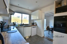 Maison familiale d'environ 160 m² avec piscine, 5 chambres et terrain de plus de 1160 m² au cœur d'un secteur prisé de Reignier