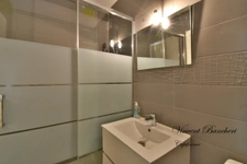 À louer – Beau T2 meublé de 50 m² avec garage, cave, piscine et tennis – Saint-Julien-en-Genevois (74160)