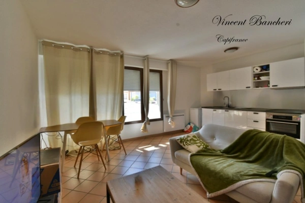Appartement à louer 2 pièces meublé de 42 m² avec garage BEAUMONT (74)