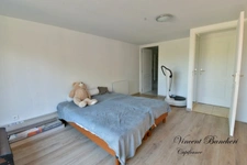 PROPRIÉTÉ DE CHARME D'ENVIRON 208 m² AVEC PARC ARBORÉ, PISCINE COUVERTE ET T2 INDÉPENDANT – ARENTHON (74800)