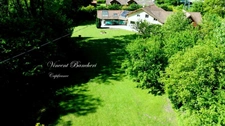 PROPRIÉTÉ DE CHARME D'ENVIRON 208 m² AVEC PARC ARBORÉ, PISCINE COUVERTE ET T2 INDÉPENDANT – ARENTHON (74800)
