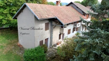 PERS-JUSSY, Maison des années 60 avec beau potentiel dans un environnement calme et champêtre