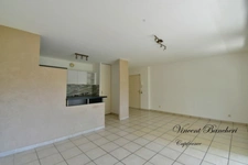 Appartement meublé à louer 3 pièces ANNEMASSE (74) avec balcon, piscine, garage et parking privatif