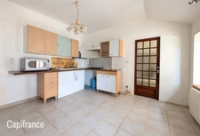SAINT-JUST – LONGÈRE BRETONNE 240 M² – 5 CHAMBRES – TERRAIN 2 369 M² – GRANDES DÉPENDANCES