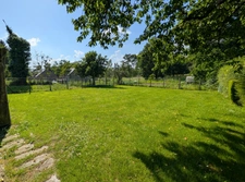 Maison en pierre avec dépendances et jardin – La Chapelle-Gaceline (La Gacilly) - grand terrain - véranda - charme - garage